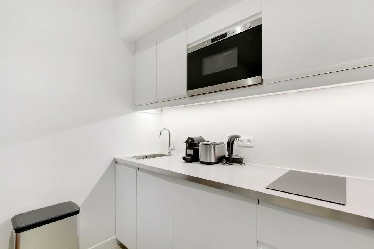 Pick A Flat's In Batignolles - Passage Cardinet * Paris